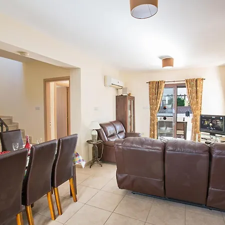 Picture This, Enjoying Your Holiday In A Luxury 5 Star In Sotira, For Less Than A Hotel, Sotira 1203 Villa Ayía Nápa