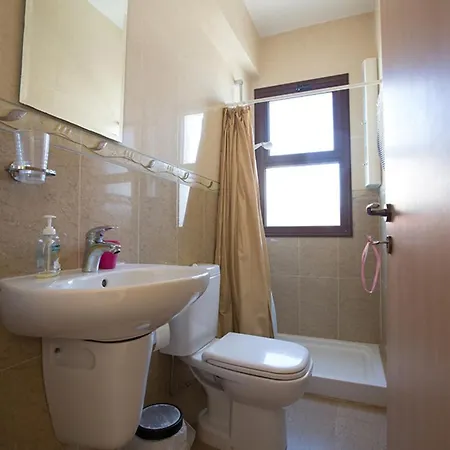 Picture This, Enjoying Your Holiday In A Luxury 5 Star In Sotira, For Less Than A Hotel, Sotira 1203 * איה נאפה