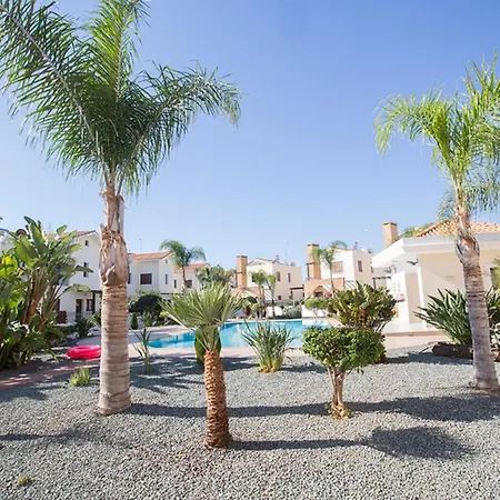Picture This, Enjoying Your Holiday In A Luxury 5 Star In Sotira, For Less Than A Hotel, Sotira 1203